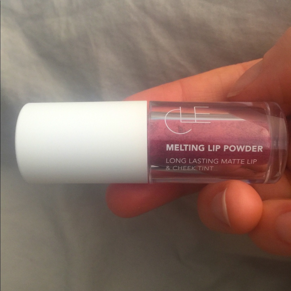 CLE cosmetics melting lip powder vegan